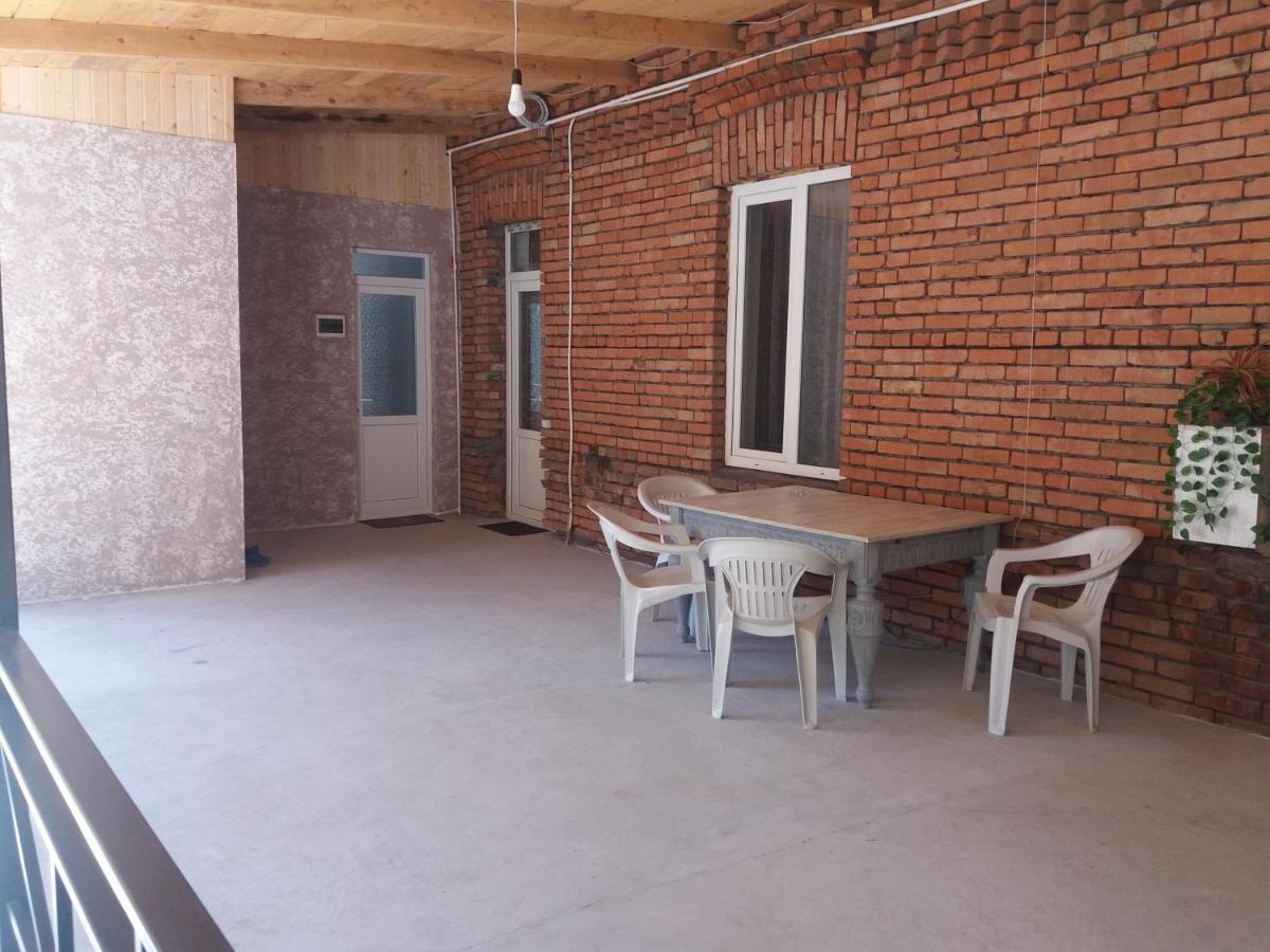 Apartament Lashagiorgi Borjomi ภายนอก รูปภาพ