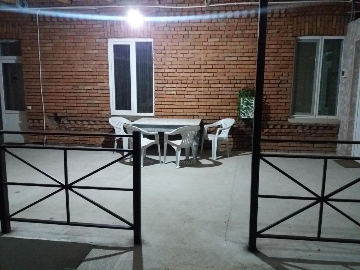 Apartament Lashagiorgi Borjomi ภายนอก รูปภาพ